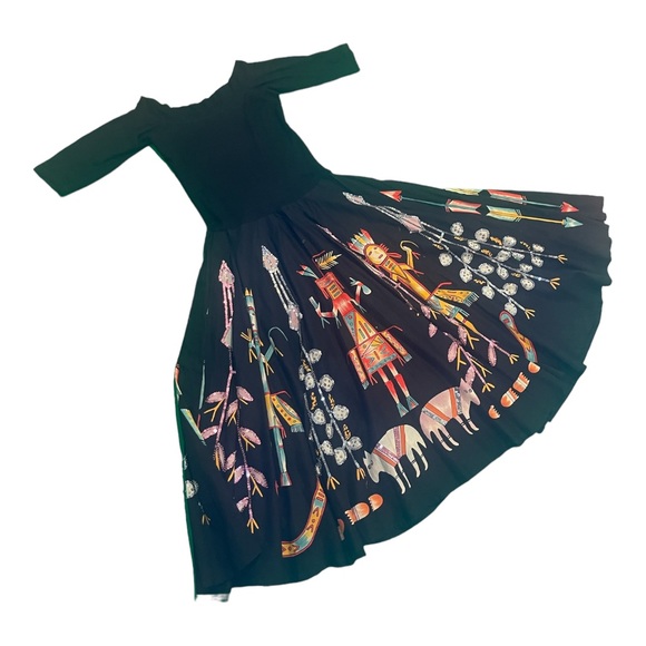 Vintage Unique Long Sleeve Dress - Picture 3 of 4